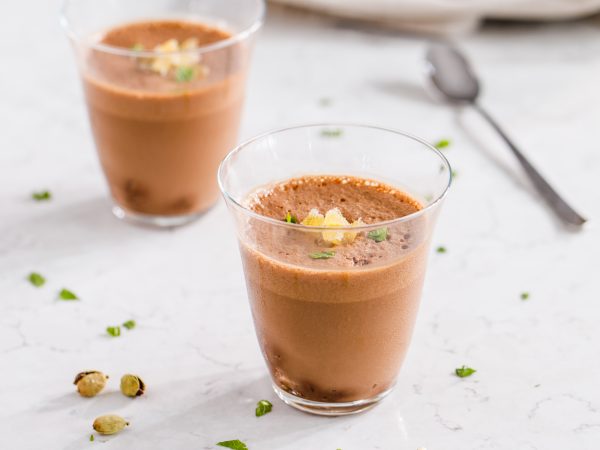 Chocolate-cardamom-and-maple-pots-1.jpg