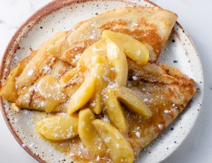“Real” Crêpe Bretonne with Maple Salted Caramel and Apples