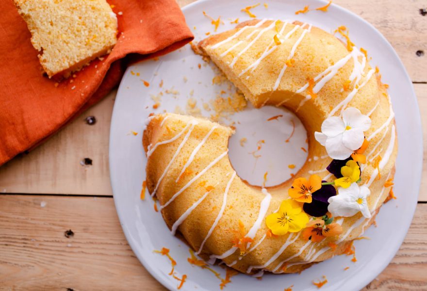 Maple bundt party cake