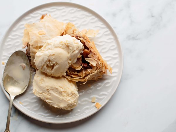 Apple, mincemeat and maple strudel