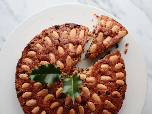 Classic Dundee cake with maple