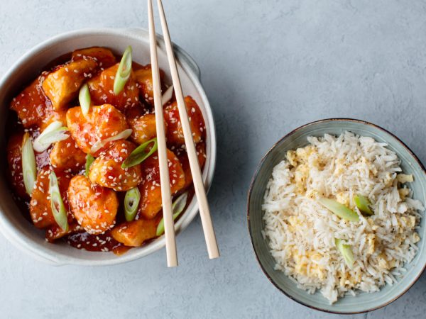 general tso's chicken in maple chilli sauce