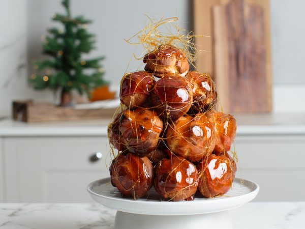 Croquembouche