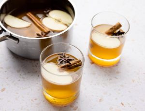 Mulled maple cider
