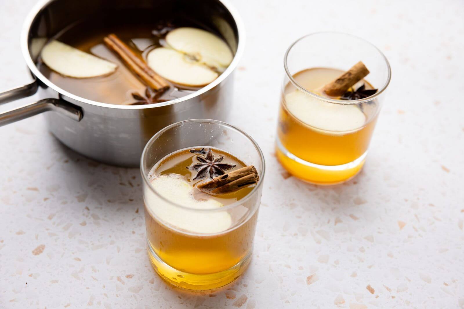 Maple mulled cider