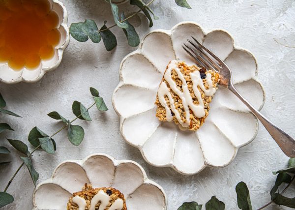 Maple syrup flapjack carrot cake