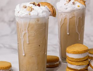 Lissa Elle&#8217;s Maple Sandwich Cookie Milkshake