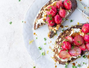 The Mother Cooker&#8217;s Sticky Maple Roasted Radishes