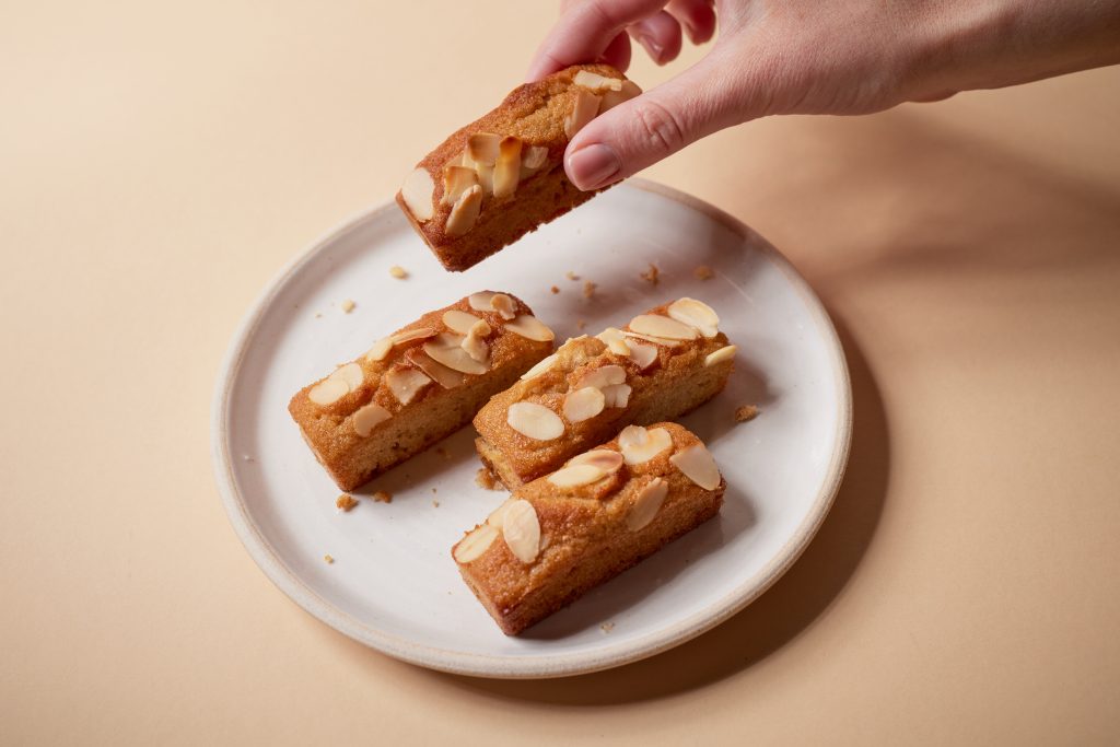 Maple Financier - Maple from Canada