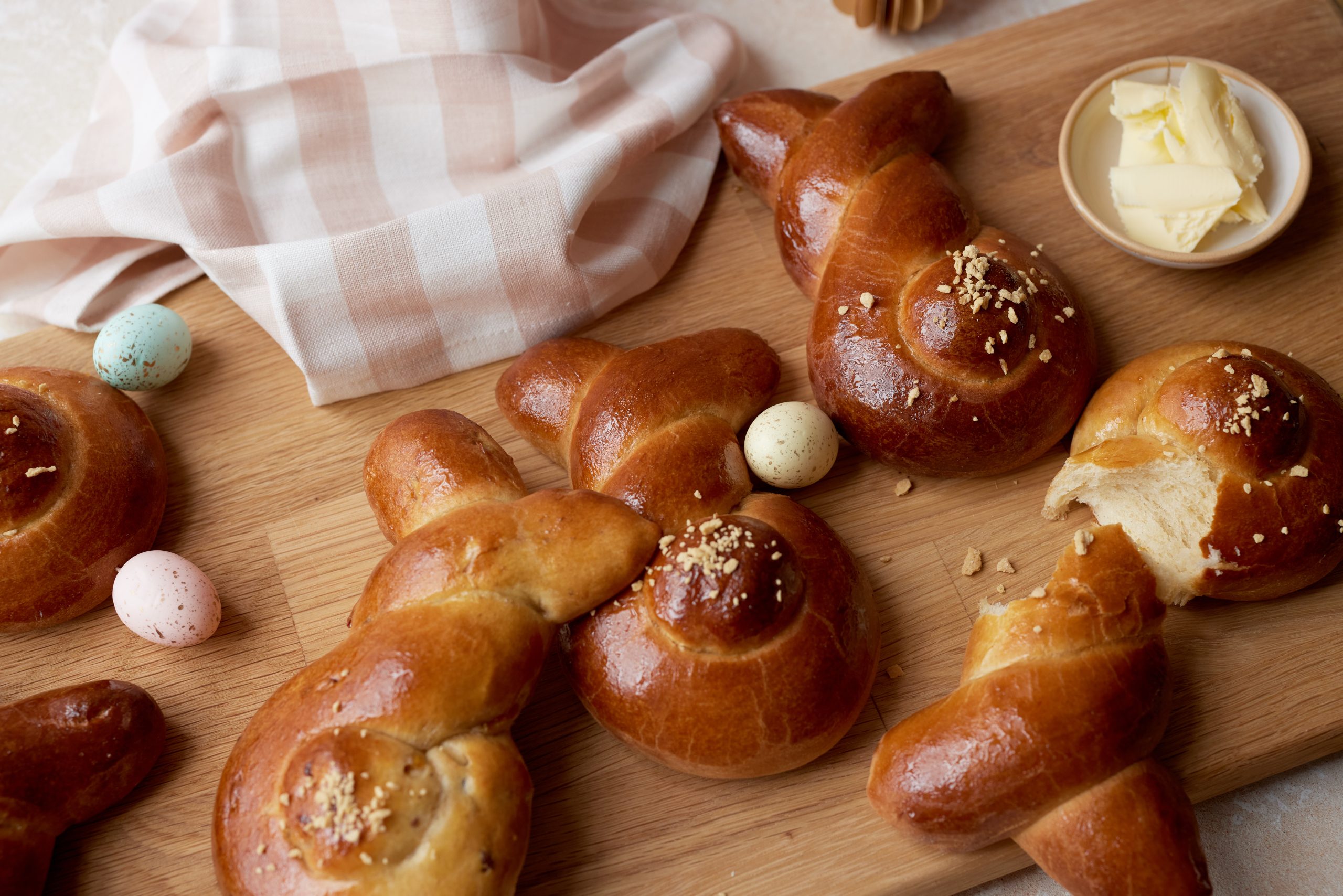 Maple and Cinnamon Easter Bunny Brioche